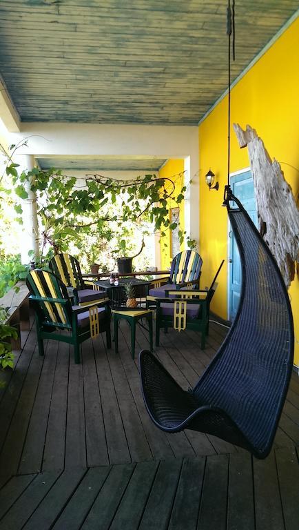 Germaican Hostel 포트안토니오 외부 사진
